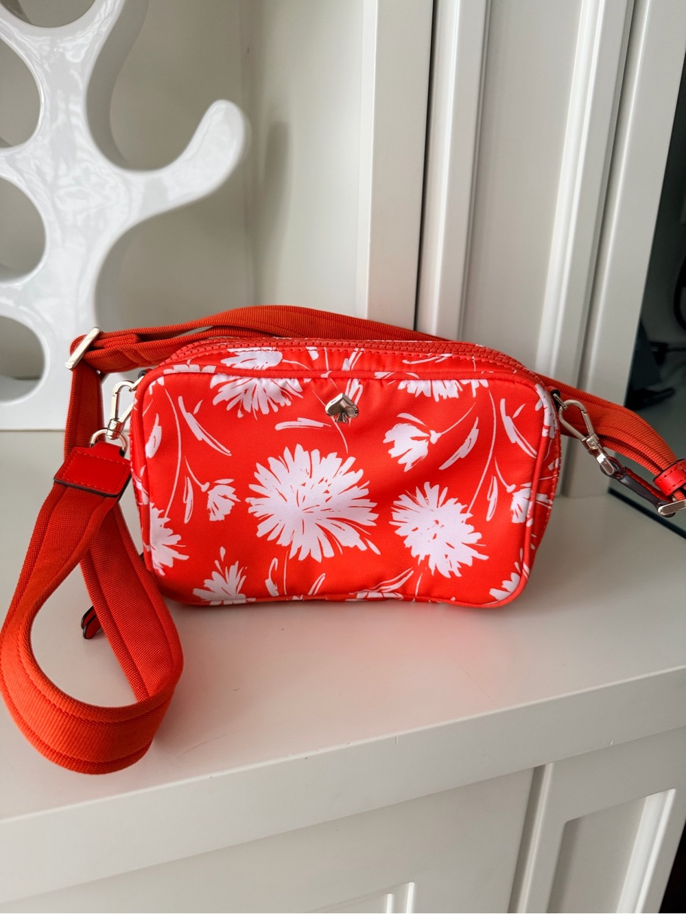 KATE SPADE Newyork Jae Small Camera Bag Crossbody Purse Orange Blossom Leather